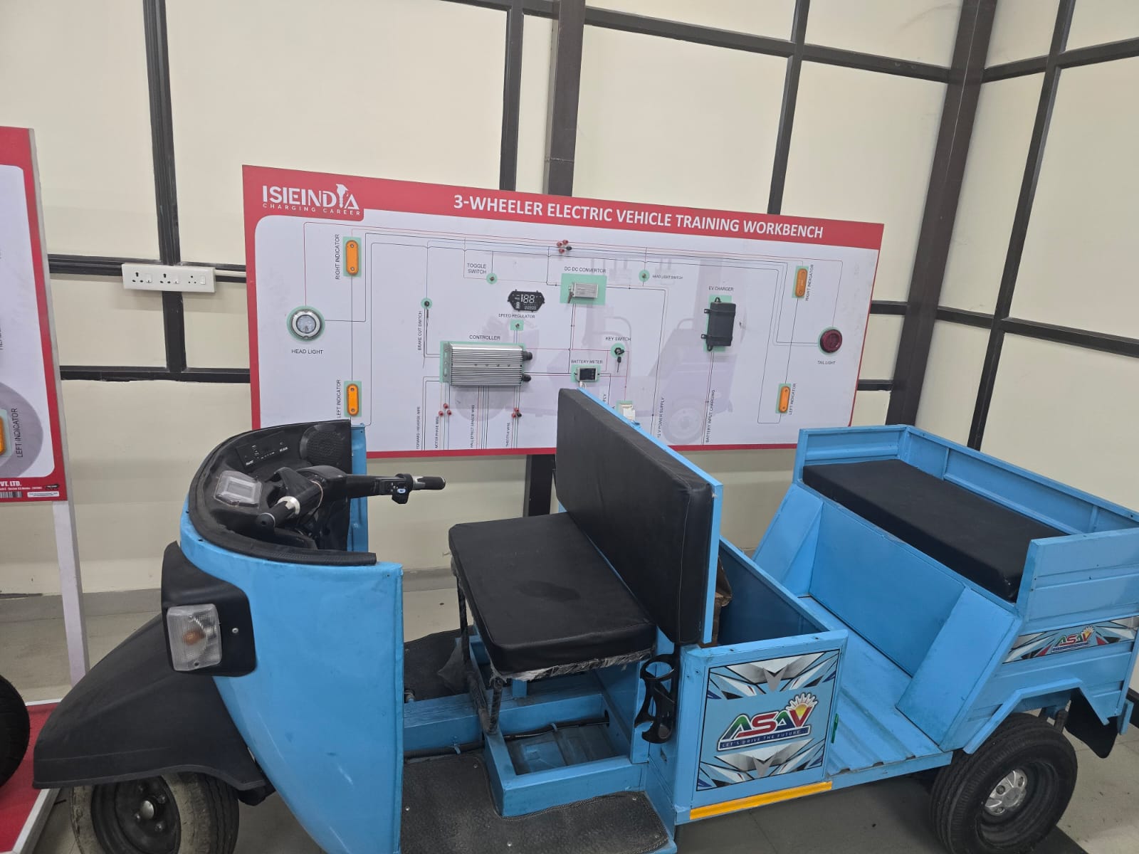 3-wheeler EV working Model